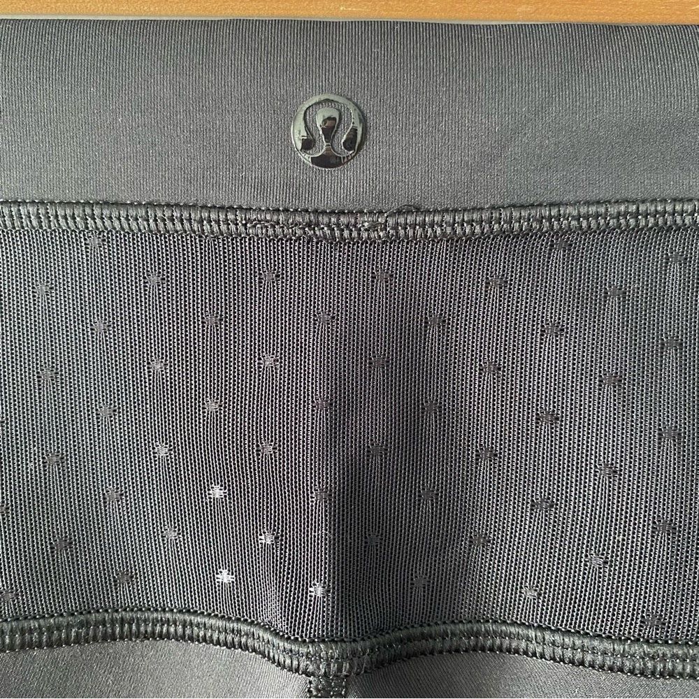 Lululemon Just Breathe Pant mesh leggings in black size 6 - Picture 14 of 17